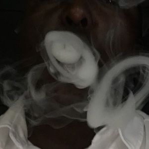 Meet your Posher, Troy